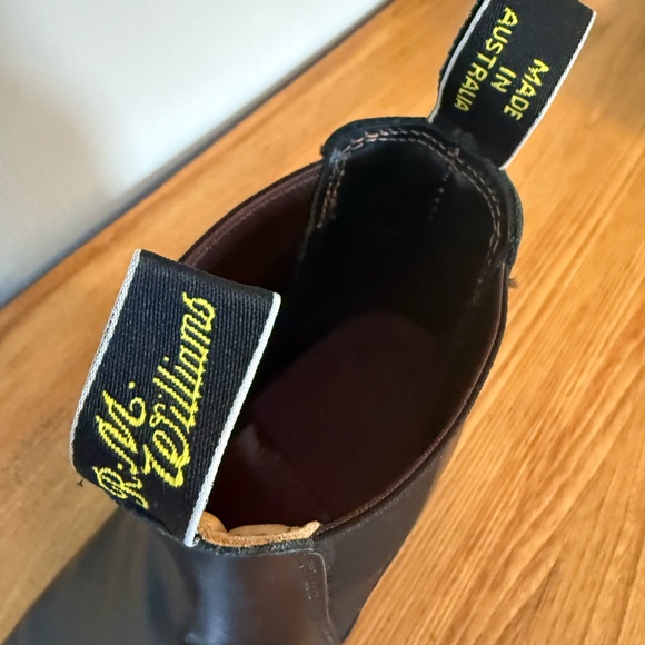 Vintage R.M. Williams Chelsea Boot "Macquarie" Style, block heel - Barely Used.! - Picture 9 of 15